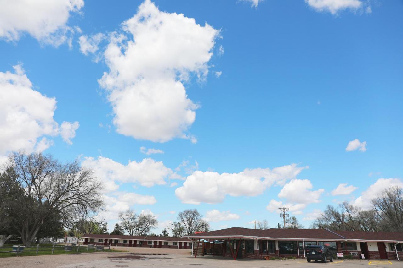 Raine Motel Valentine Exterior photo