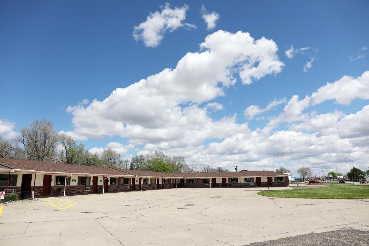 Raine Motel Valentine Exterior photo